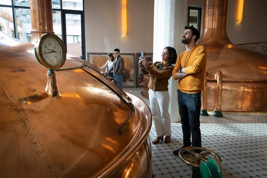 Barcelona: Estrella Damm Old Brewery Tour with Tasting - Timing, Group Size, and Meeting Point Tips That Make It Smoother