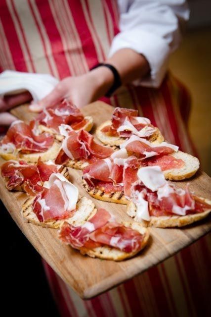 Barcelona: Evening Walking Tour in the Gaudi Area with Tapas - Key Highlights You Can Actually Plan Around