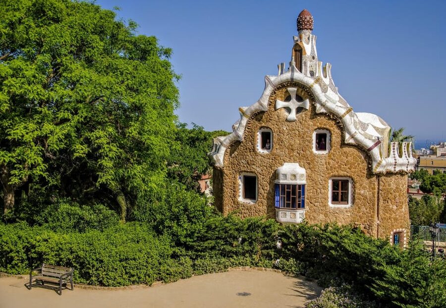 Barcelona: Exclusive Park Güell Private Guided Tour - Free Time After the Tour: Use It for Photos and Rewinding