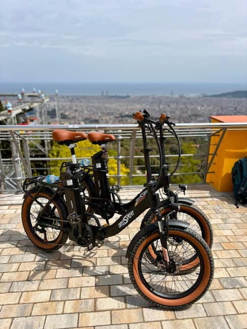 Barcelona: Explore the City with Eco-Friendly E-Bike Rentals - Practical Stuff That Keeps the Ride Smooth