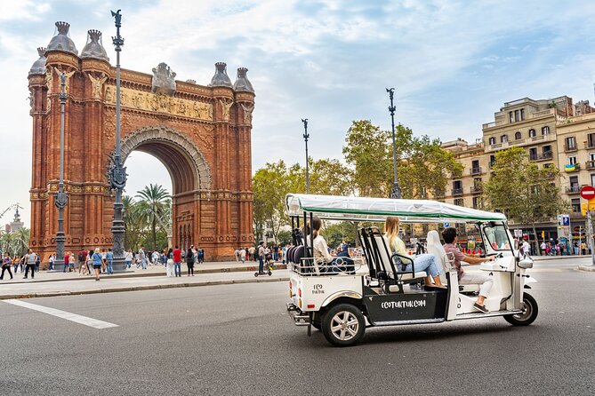 Barcelona Express Tour in a Private Eco Tuk Tuk - Key things to know before you ride