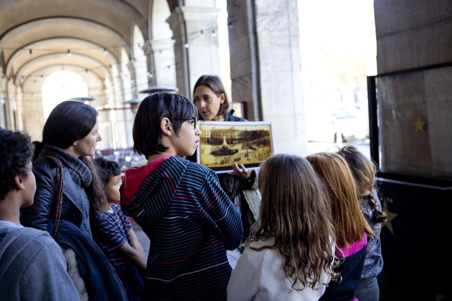 Barcelona: Family Tour in the Footsteps of Columbus - Spices, Caravels, and the World Kids Want to Question