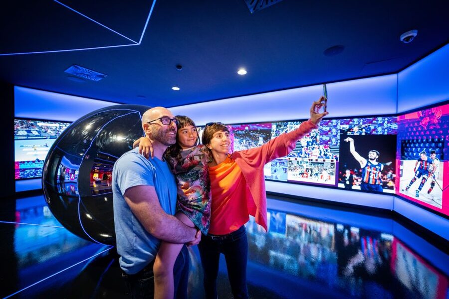 Barcelona: FC Barcelona Museum "Barça Immersive Tour" Ticket - A Barça ticket that works even if you are not a football superfan