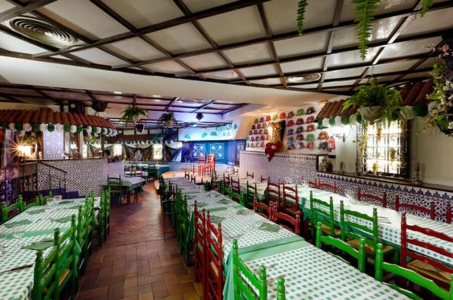 Barcelona: Flamenco at El Patio Andaluz with Optional Dinner - The Optional Countryside Menu: Food Value and Realistic Expectations
