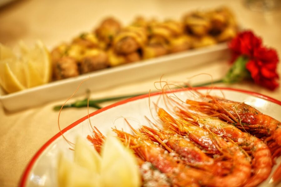 Barcelona: Flamenco Show with Dinner at Tablao de Carmen - Dinner and drinks: good value when the meal supports the show