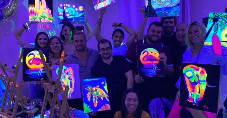 Barcelona: Fluorescent Paint and Wine Workshop - Key Things You Will Actually Enjoy