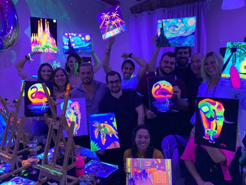 Barcelona: Fluorescent Paint and Wine Workshop - Price and Value: What $47 Buys You in Barcelona