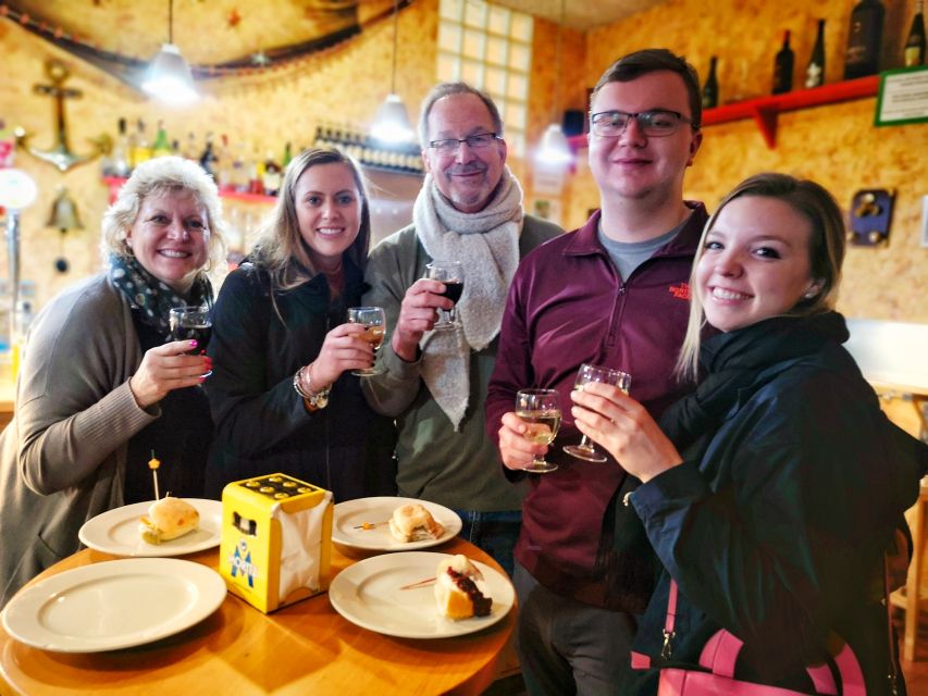 Barcelona: Food & Drink Tasting Tour in Traditional Taverns - La Boqueria Market: how to taste without getting swamped