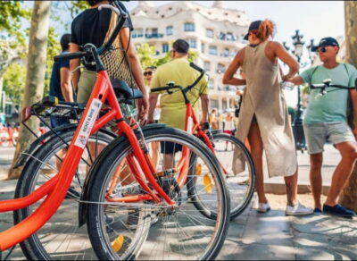 Full-Day Bike/E-Bike Rental with Helmet and Lock