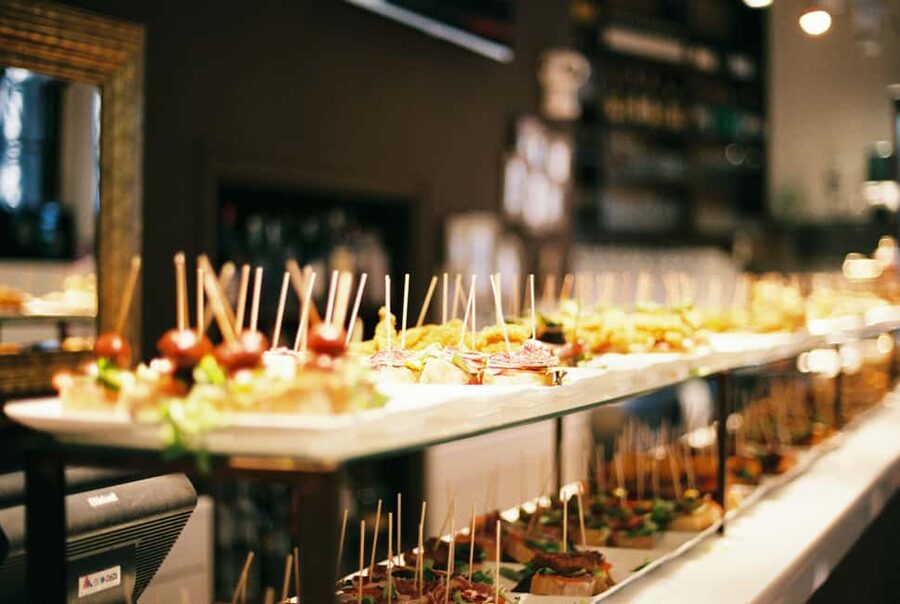 Barcelona Full Private Tapas & Historical Tour - Key points to know before you go