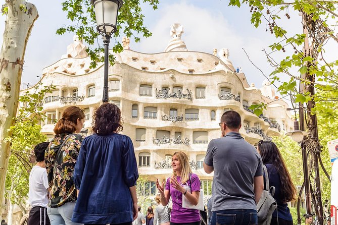 Barcelona Gaudi and Sagrada Familia Tour - What’s included, and what quietly costs extra