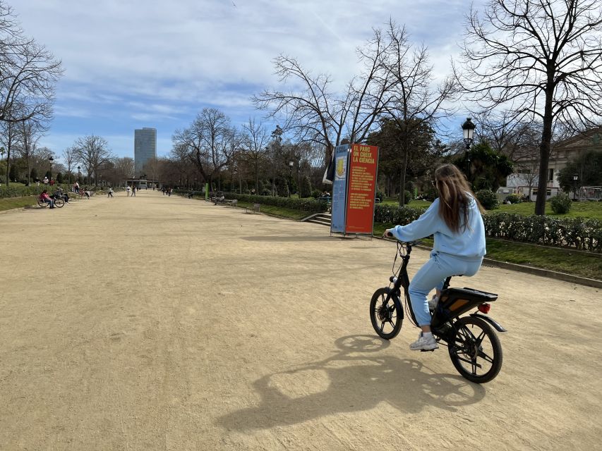 Barcelona: Gaudi Guided E-Bike Tour - Past the Harbor and Back Through Old Streets