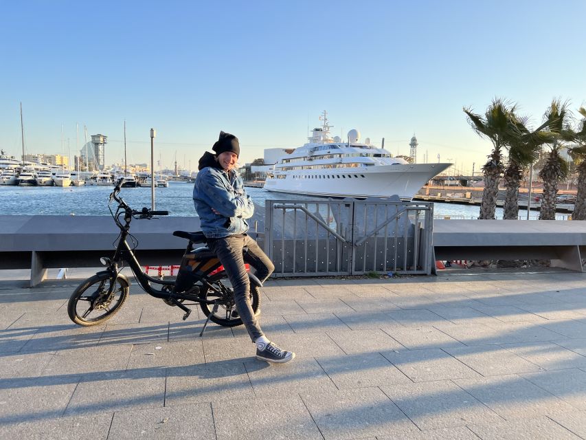 Barcelona: Gaudi Guided E-Bike Tour - E-Bike, Segway, or E-Scooter: Confirm the Ride Type