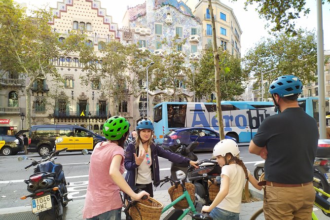 Barcelona Gaudi Guided Small Group E Bike Tour - A Gaudi-focused e-bike ride that actually covers distance