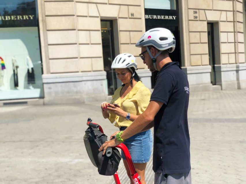 Barcelona: Gaudí Sightseeing Guided Segway Tour - Gothic Quarter Start to Port Vell: Old Walls, Easy Glide