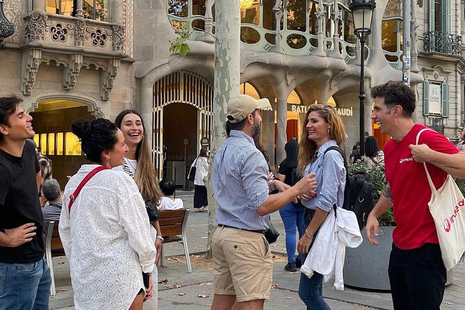 Barcelona: Gaudí, Tapa, Drink & Hidden Architectural Gems - El Nacional Barcelona: tapas culture without the tourist-only vibe