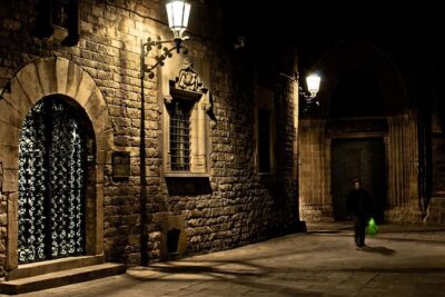 Barcelona Ghosts & Legends Tour