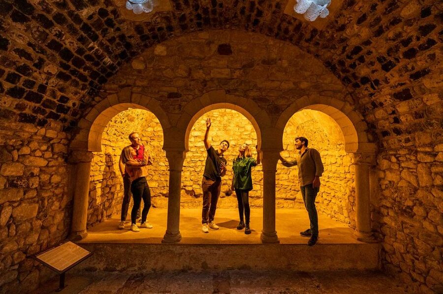 Barcelona: Girona Private Guided Tour by High-Speed Train - Price and value at $283 per person: what you truly get for the money