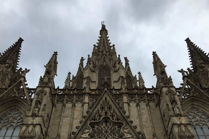 Barcelona Gothic Quarter From Roman Walls to Hidden Courtyards - A $29.57 Guided Walk Through the Gothic Quarter’s Layers