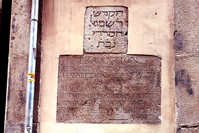 Barcelona Gothic Quarter History Tour - MUHBA Temple dAugust and the Roman Forum feel in context