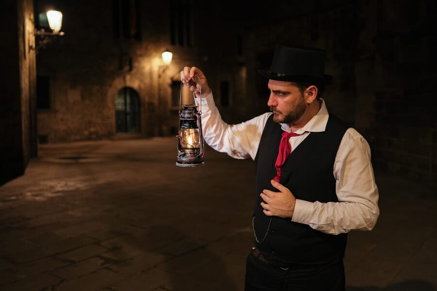 Barcelona: Gothic Quarter Night Walk Mysteries and Legends - Placa Sant Jaume and the Major Synagogue stories: faith, memory, and tension