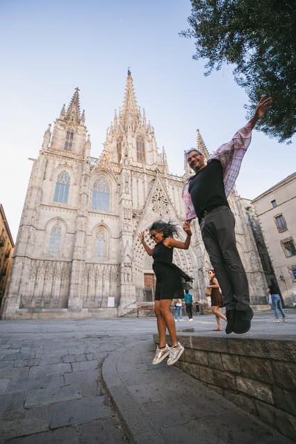 Barcelona: Gothic Quarter Private Photoshoot Experience - Who should book this, and who should skip it