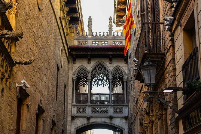Barcelona Gothic Quarter's Deepest Secrets & Sangria - What the sangria part feels like, and how to use it