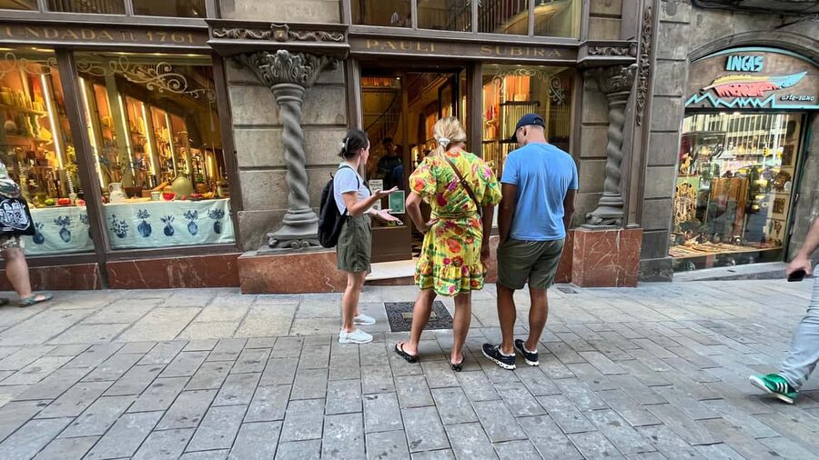 Barcelona Gothic WalkingTour: Roman Walls & Hidden Courtyard - Bishop’s Bridge and the kind of detail you miss alone