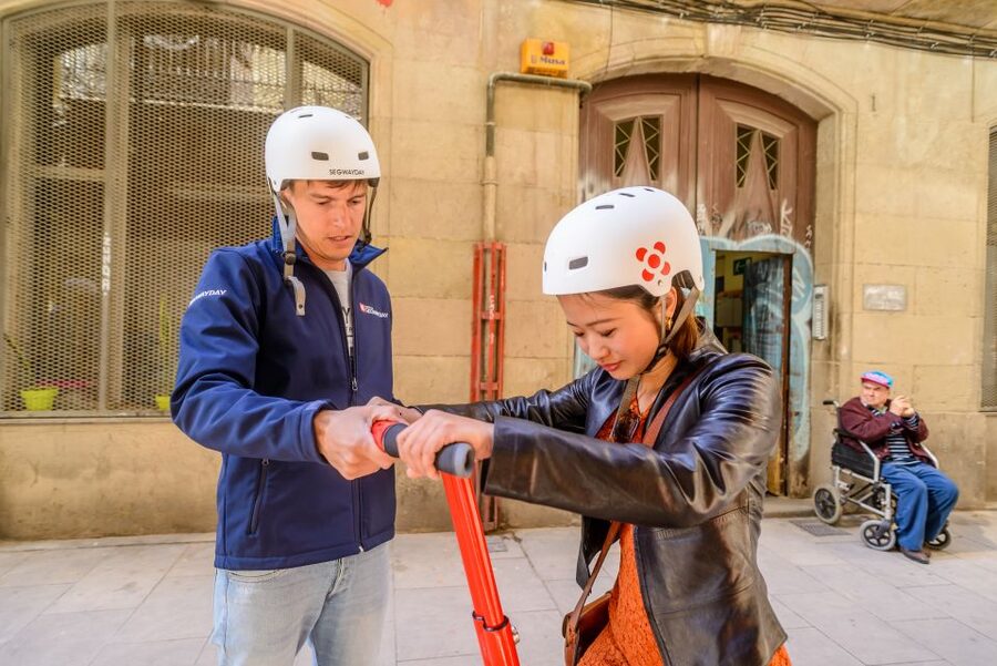 Barcelona Grand 2-Hour Segway Tour - Meeting at C/ de Rull 2 and getting settled on the Segway PTi2