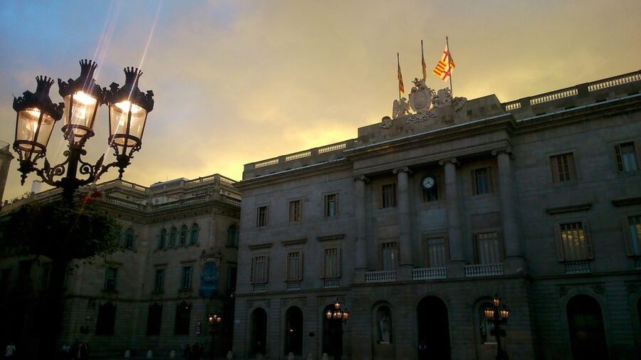 Barcelona Highlights Bike Tour - Price and logistics: where $57 fits, and what you get