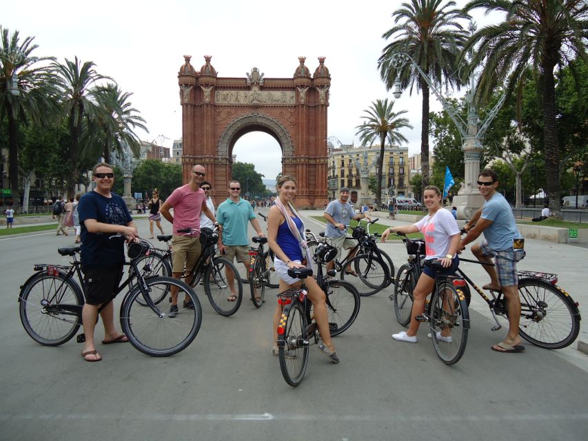 Barcelona Highlights Bike Tour: Cycle along the beach! - The route, stop by stop: what each landmark gives you