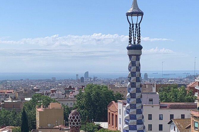 Barcelona Highlights Private Tour - Gaudí at street level: La Pedrera (Casa Milà) and Casa Batlló