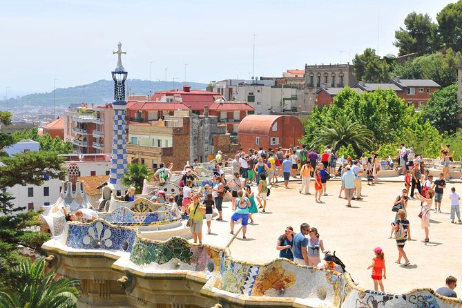Barcelona Highlights Tour and Montserrat Monastery with Hotel Pick-up - Park Güell: the best scenery, and why timing is everything