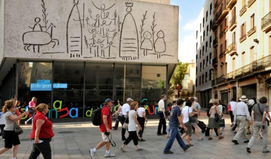 Barcelona Historic Guided Tour - The “off the tourist trail” effect that changes how you remember Barcelona