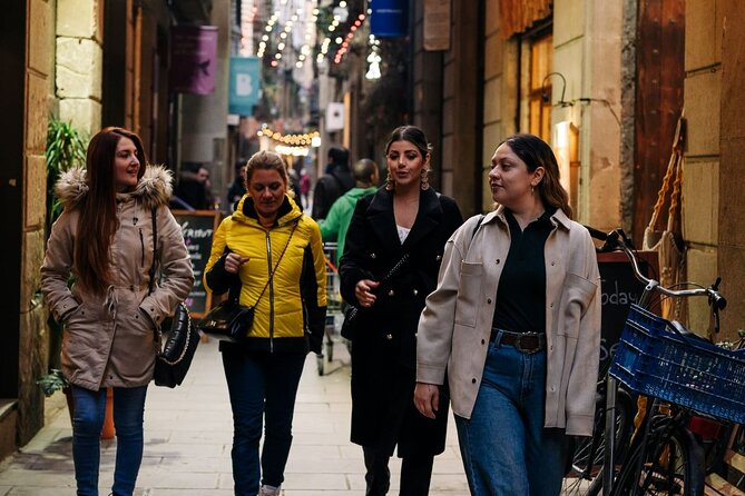 Barcelona Historical Walking Tour: Gothic Quarter and El Born - Where the tour starts, where it ends, and how the route flows