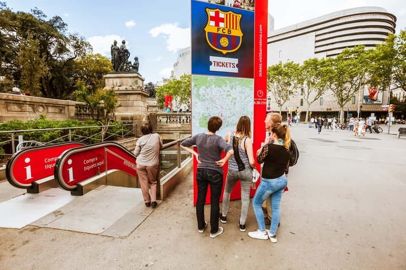 Barcelona: Hola Barcelona Public Transport Travel Card - The point of the Hola card in real life