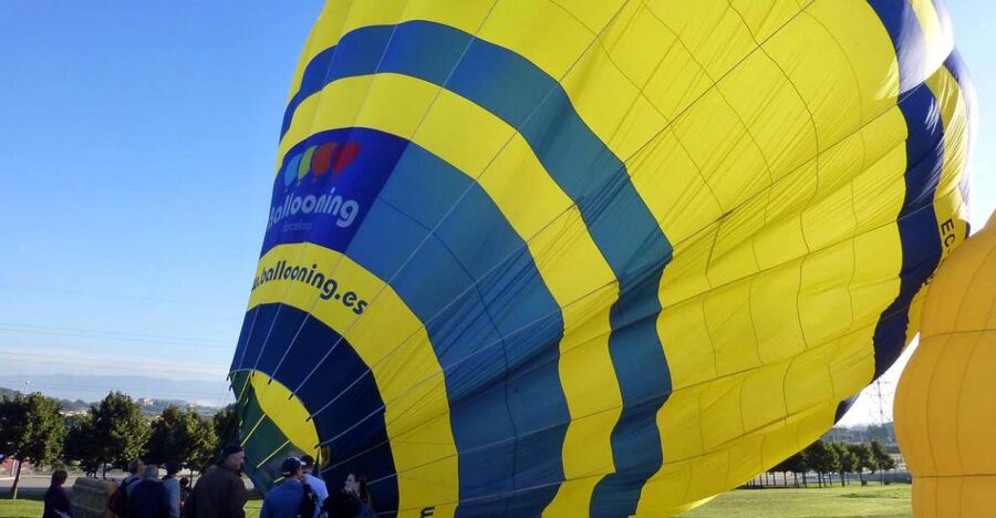 Barcelona: Hot Air Balloon Ride with Optional Transportation - Key highlights you’ll feel on daybreak