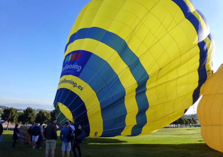 Barcelona: Hot Air Balloon Ride with Optional Transportation - Transfers, time, and weather: the tradeoffs you should plan for