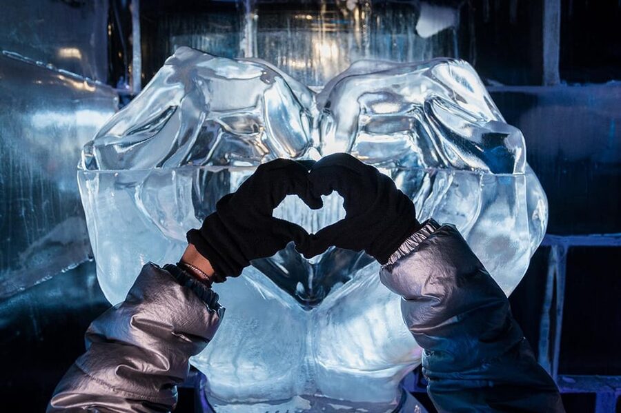 Barcelona: Ice Bar and Terrace Drinks Romantic Package - Should you book this ice bar and terrace drinks package?