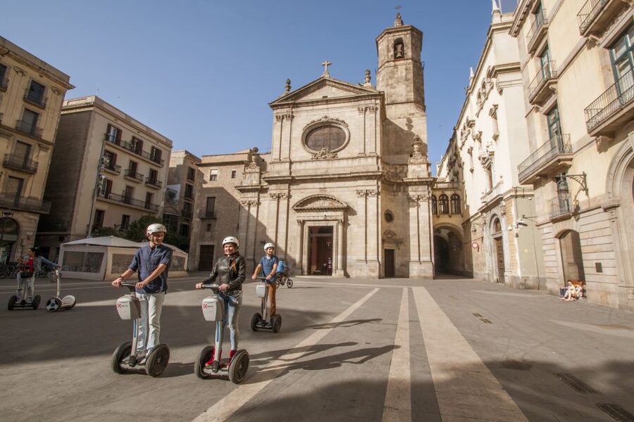 Barcelona Insiders Segway Tour 1.5h - La Ciutadella Parc, a green break you can actually cover quickly