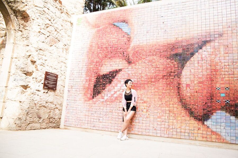 Barcelona: Instagram Tour of the Most Scenic Spots - The Photo Session Output: 25 Optimized High-Res Images