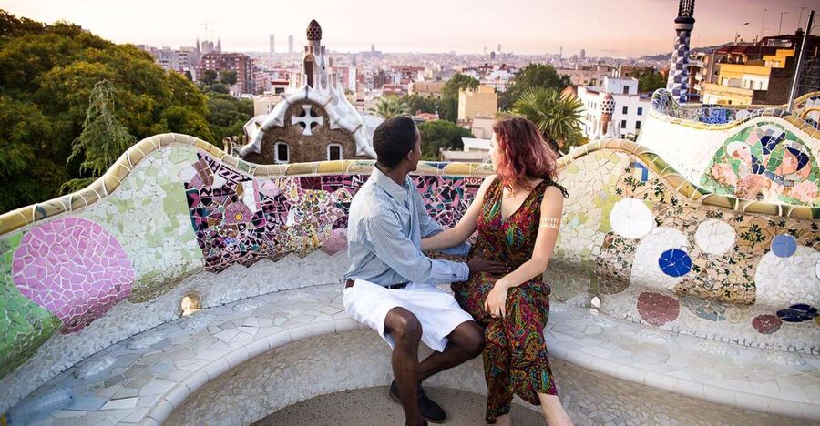 Barcelona: Instagram Tour of the Most Scenic Spots - Gothic Quarter to Parc de la Ciutadella, Built for Photo Stops