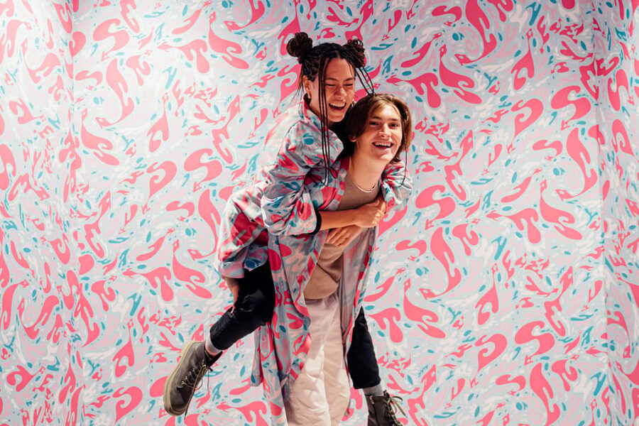 Barcelona: Interactive Art Installation by IKONO - A few seasonal twists you might catch