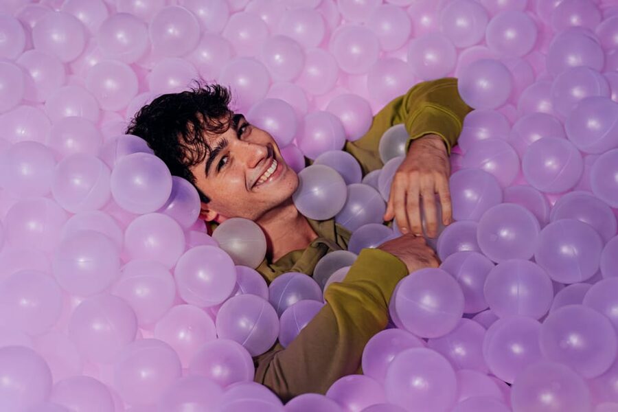 Barcelona: Interactive Art Installation by IKONO - Family friendly from kids to teens to adults