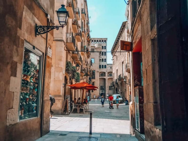Barcelona: Introduction to the Gothic Quarter Walking Tour - Price and value: why $42 can be a smart spend here