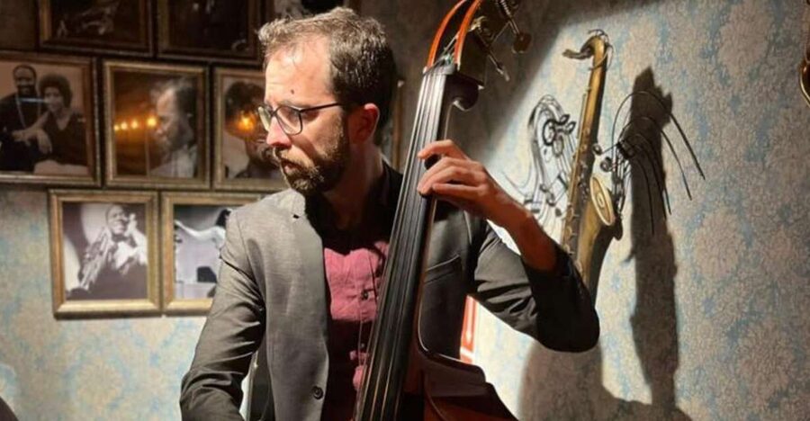 Barcelona: Jam Session - Jazz, Cocktails and Tapas - The Velvet Room Jam Session at 20:30: What the Night Is Really About