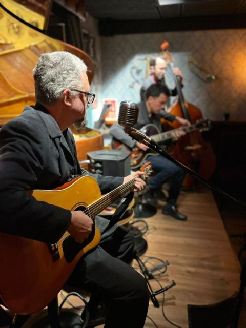 Barcelona: Jam Session - Jazz, Cocktails and Tapas - House Band Sound: Jazz, Blues, and the Joy of Improvisation