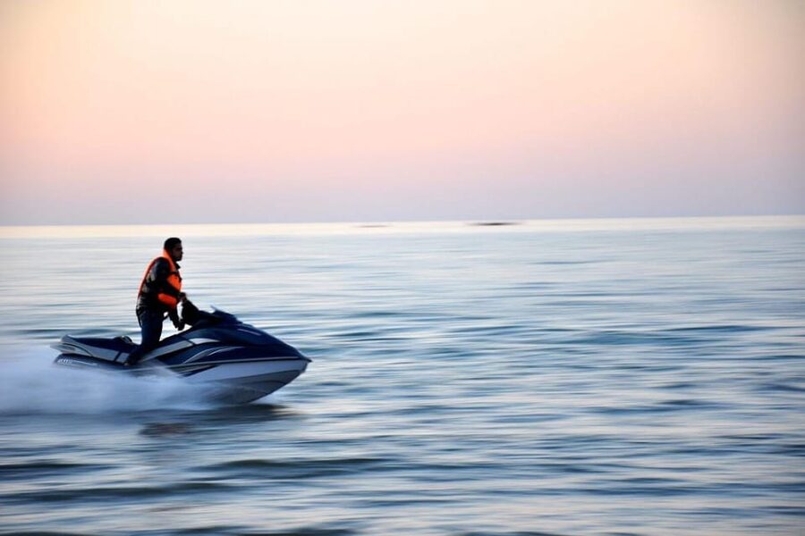 Barcelona: Jetski Rental in Barcelona - From Dock to First Throttle: What the First Minutes Are Like