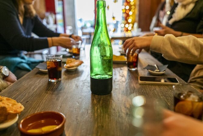 Barcelona: La Boqueria Food, Wine & History Walking Tour - Food and wine: what you actually get from four tapas spots