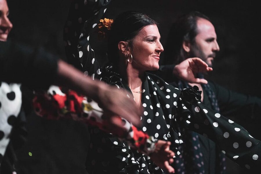 Barcelona: La Laietana Flamenco Show Ticket - Getting Seated: Where to Meet and How the Night Flows